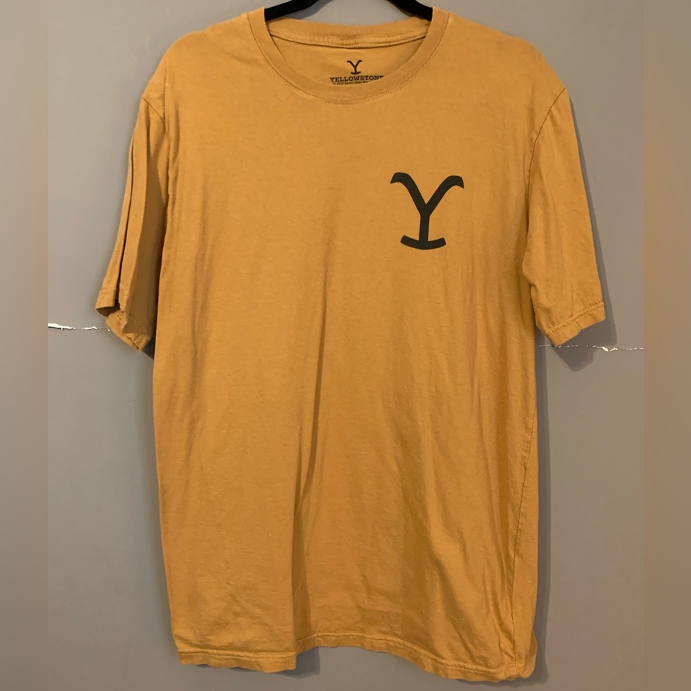 Yellowstone Dutton Ranch Graphic Tee Size XL